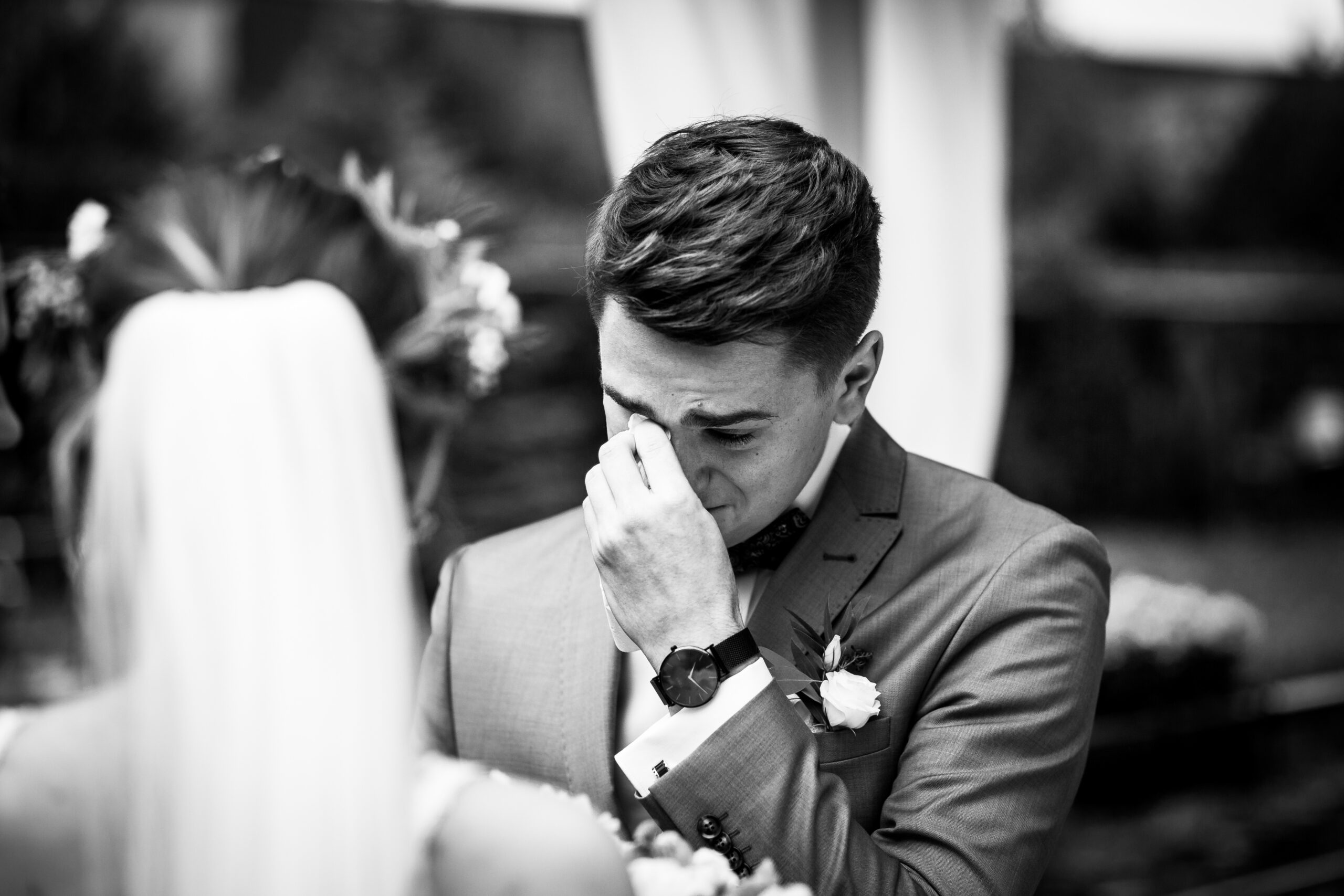 fotografnaslubwarszawa_fotografiaslubnawarszawa_epicfoto_maciejchalonski_reportazslubny_przygotowaniadoslubu_wesele_zdjeciazwesela_94-scaled